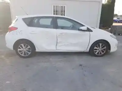 Scrapping Vehicle toyota auris active of the year 2013 powered 1ad