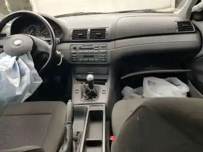 Vehicul casat bmw serie 3 berlina (e46) 318d al anului 2002 alimentat 204d1