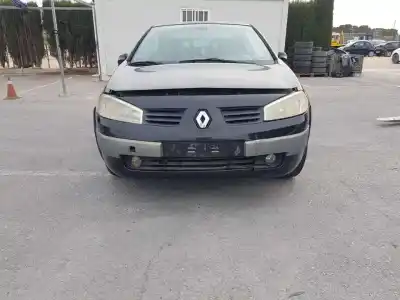 Veículo de Sucata renault megane ii coupe dynamique do ano 2005 alimentado f9qb800