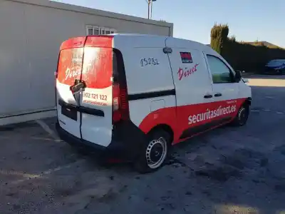 Vehicul casat renault express van al anului 2023 alimentat k9k876