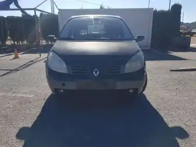 Veicolo di demolizione renault scenic ii authentique dell'anno 2005 alimentato f9q812
