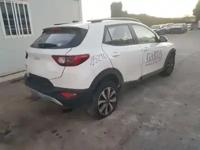 Veículo de Sucata kia stonic (ybcuv) tech do ano 2022 alimentado g3lf
