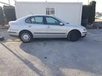 Sloopvoertuig seat toledo (1m2) select van het jaar 2002 aangedreven asv