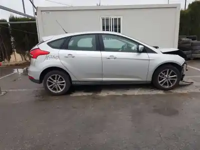Veículo de Sucata ford focus lim. business do ano 2016 alimentado pndd