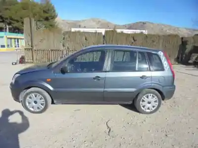 Veículo de Sucata FORD FUSION (CBK) Ambiente do ano 2002 alimentado F6JA