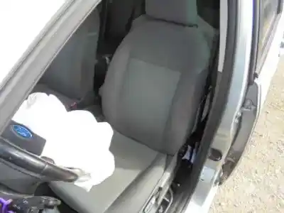 Здавання транспортного засобу ford focus c-max (cap) ambiente (d) року 2007 потужний 