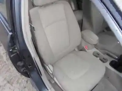 Veículo de Sucata kia cerato 2.0 lx crdi familiar do ano 2006 alimentado d4ea