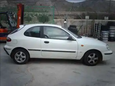 Veículo de Sucata daewoo lanos cool do ano 1997 alimentado a15sms