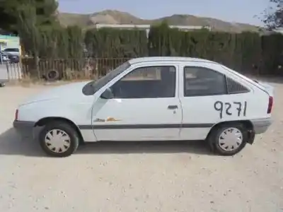 Veículo de Sucata OPEL KADETT E Fun Berlina do ano 1991 alimentado 14N