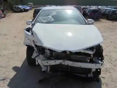 Veículo de Sucata toyota auris active do ano 2014 alimentado 1zr