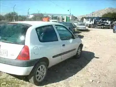 Здавання транспортного засобу renault clio ii fase i (b/cbo) 1.4 alize 75 cv / 55 kw року 1998 потужний e7j780