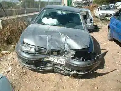 Veículo de Sucata seat leon (1m1) 1.6 16 v do ano 1999 alimentado azd