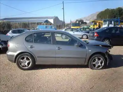 Veículo de Sucata seat leon (1m1) signo do ano 1999 alimentado asv