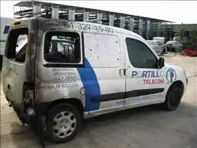 Scrapping Vehicle peugeot partner (s2) combiespace of the year 2002 powered rhy(dw10td)