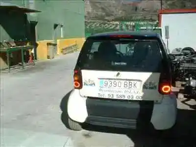 Veicolo di demolizione smart coupe smart fun dell'anno 2001 alimentato g11