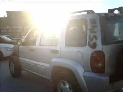 Sloopvoertuig JEEP CHEROKEE (KJ) 3.7 Limited van het jaar 2003 aangedreven GK