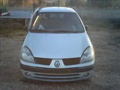 Утилизация автомобиля renault clio ii fase ii (b/cb0) 1.2 16v года 2001 питание d4f712