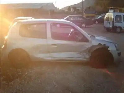 Утилизация автомобиля renault clio ii fase ii (b/cb0) 1.2 16v года 2001 питание d4f712