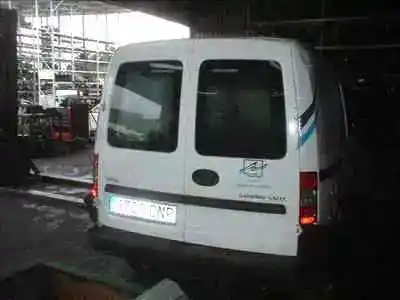 Veículo de Sucata opel combo 1.3 16v cdti do ano 2002 alimentado 