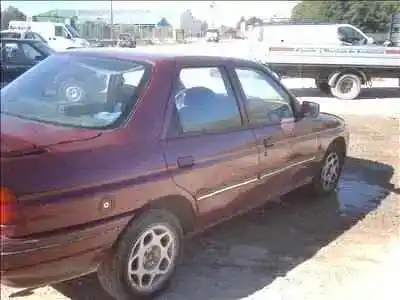Sloopvoertuig ford orion 1.8 16v cat van het jaar 1990 aangedreven rda