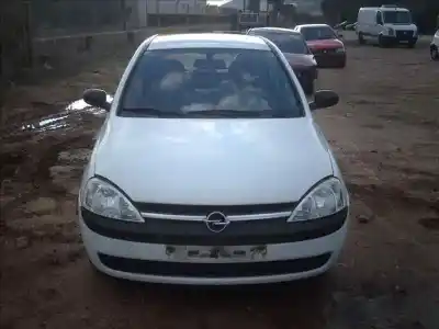 Здавання транспортного засобу opel corsa c club року 2000 потужний z10xe