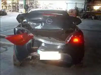 Veículo de Sucata opel tigra twin top cosmo do ano 2004 alimentado z14xep