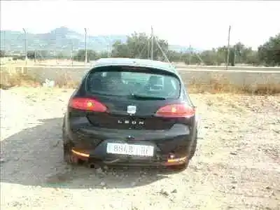 Veículo de Sucata SEAT LEON (1P1) 1.9 TDI do ano 2005 alimentado BXE