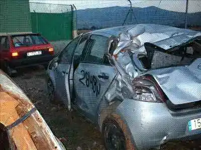 Veículo de Sucata toyota yaris (ksp9/scp9/nlp9) 1.4 turbodiesel cat do ano 2006 alimentado 1nd