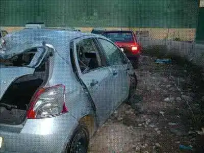 Veículo de Sucata toyota yaris (ksp9/scp9/nlp9) 1.4 turbodiesel cat do ano 2006 alimentado 1nd