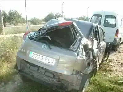 Veículo de Sucata nissan note (e11e) acenta do ano 2006 alimentado cr14de