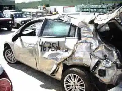 Veicolo di demolizione fiat bravo (198) 1.9 16v dynamic multijet dell'anno 2007 alimentato 192a8000