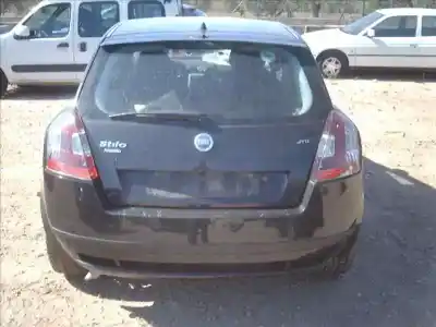 Veicolo di demolizione fiat stilo (192) 1.9 jtd cat dell'anno 2002 alimentato 192a1.000