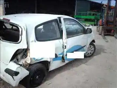 Veicolo di demolizione renault twingo authentique dell'anno 2007 alimentato k9k740