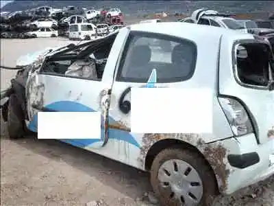 Veicolo di demolizione renault twingo authentique dell'anno 2007 alimentato k9k740