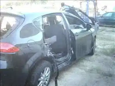 Veículo de Sucata seat leon (1p1) 1.6 tdi do ano 2009 alimentado cay