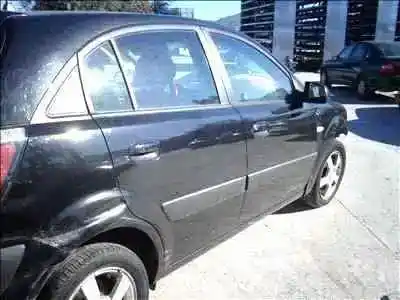 Veículo de Sucata kia rio concept do ano 2011 alimentado d4fa