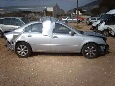 Vehicul casat kia magentis active al anului 2006 alimentat d4ea