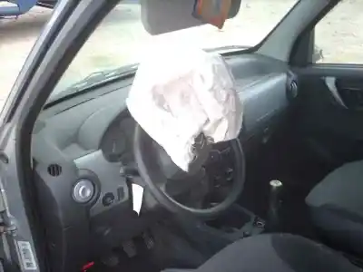 Veículo de Sucata citroen berlingo 1.9 d multispace do ano 2005 alimentado wjy(dw8b)