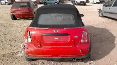Scrapping Vehicle mini cabrio (r52) one of the year 2005 powered w10b16a