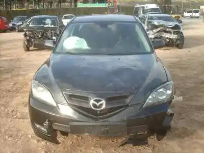 Veicolo di demolizione mazda 3 berlina (bk) 2.0 diesel cat dell'anno 2007 alimentato rf