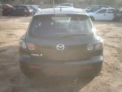 Veicolo di demolizione mazda 3 berlina (bk) 2.0 diesel cat dell'anno 2007 alimentato rf