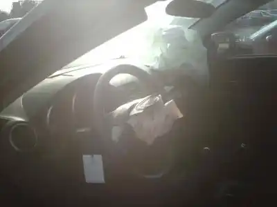 Veicolo di demolizione mazda 3 berlina (bk) 2.0 diesel cat dell'anno 2007 alimentato rf