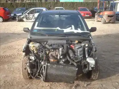 Veículo de Sucata ford fiesta (cbk) ghia do ano 2005 alimentado f6ja