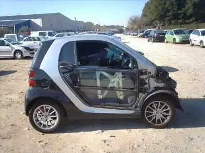 Sloopvoertuig smart coupe fortwo coupe (52kw) van het jaar 2007 aangedreven 3b21