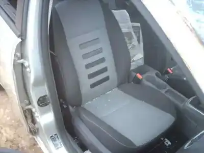 Vehicul casat ford focus lim. (cb4) trend al anului 2010 alimentat hhda