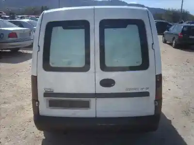 Veículo de Sucata opel combo familiar do ano 2002 alimentado y17dtl