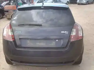 Veicolo di demolizione fiat stilo (192) 1.9 jtd cat dell'anno 2002 alimentato 192a1000