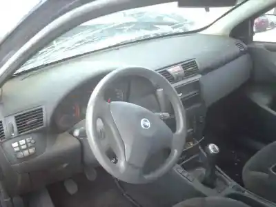 Veicolo di demolizione fiat stilo (192) 1.9 jtd cat dell'anno 2002 alimentato 192a1000