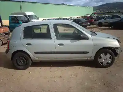 Здавання транспортного засобу renault clio ii fase ii (b/cb0) authentique року 2003 потужний k9kb702