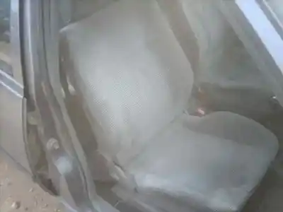 Vehicul casat opel kadett e ls berlina al anului 1988 alimentat 16sv